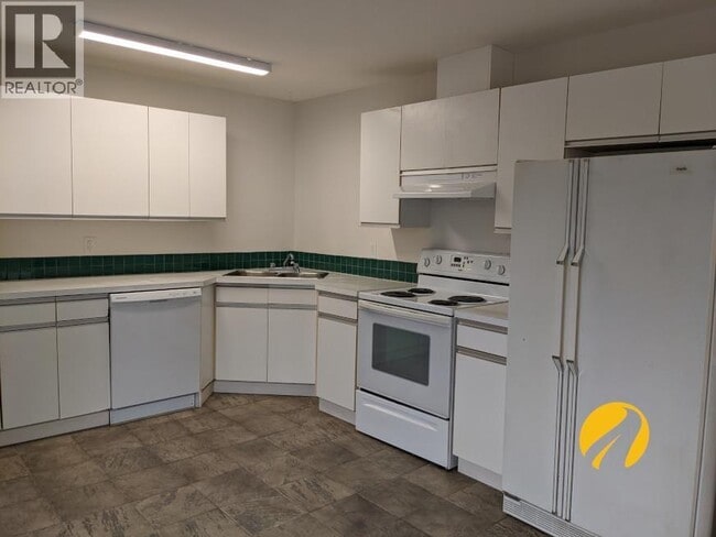 Photo - 22518 Brickwood Close