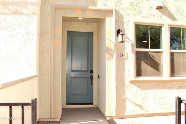 Photo - 2625 S Peppertree Dr