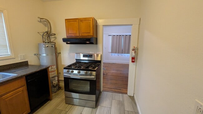 Photo - Alcatraz Unit 1436