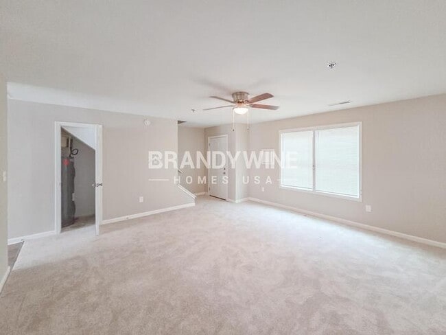 Photo - 8594 Webb Rd