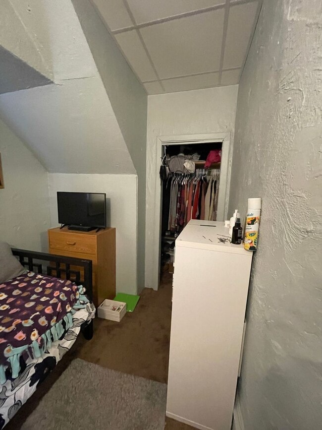 1018 Pine St Unit 7
