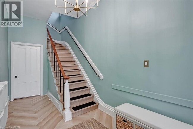 Photo - 87 Colbourne St