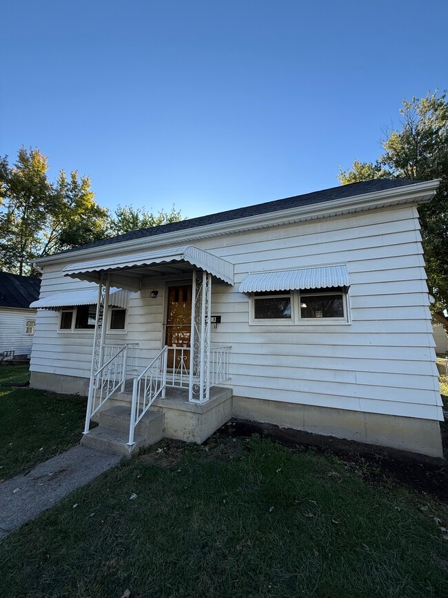Building Photo - 418 McKinley Ave