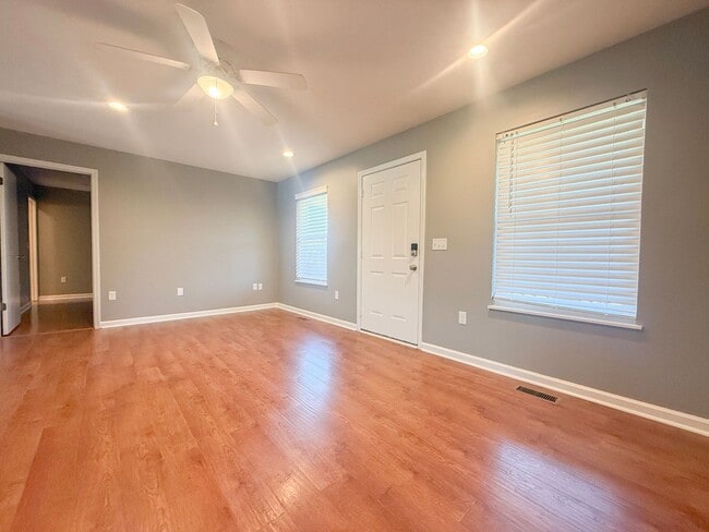 Photo - Pet-Friendly 3-Bedroom Home with Fenced Yard, Sun Room & Utilities Included