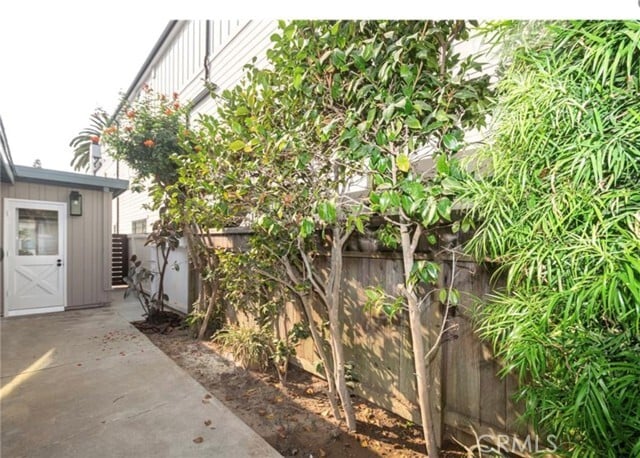 Photo - 225 Marguerite Ave