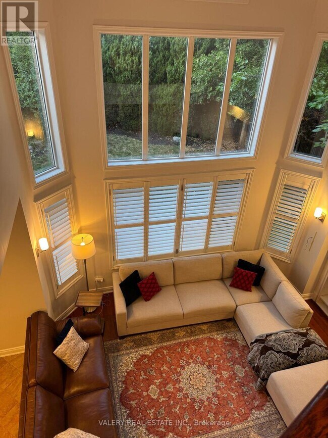 Photo - 3279 Raspberry Bush Trail