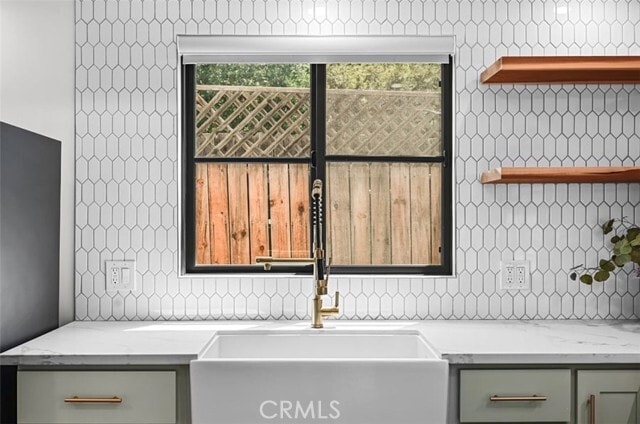 Photo - 720 W Altadena Dr