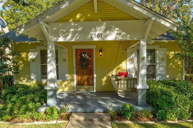 Photo - 2561 Rogers Ave