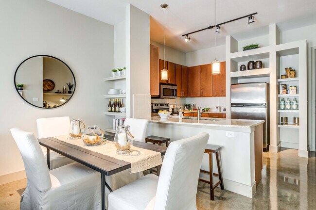Lakeshore Lofts apartments — community photo