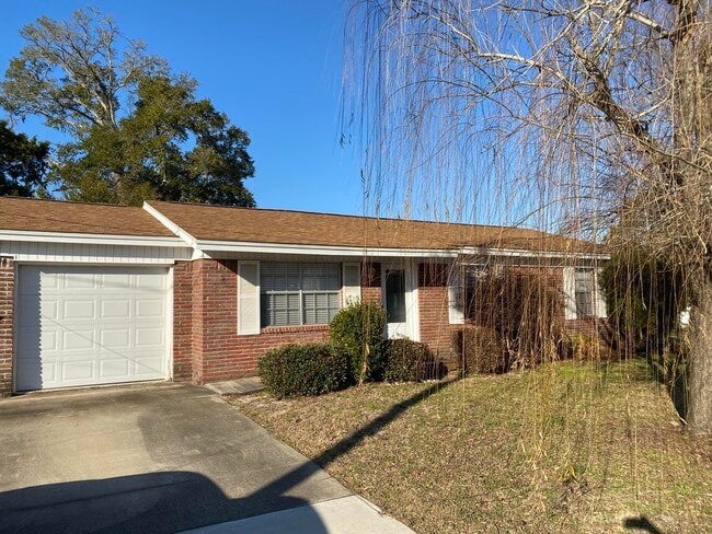 Building Photo - 31 North St