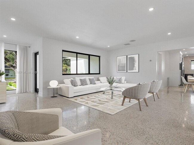 Photo - 1751 NE 138th St