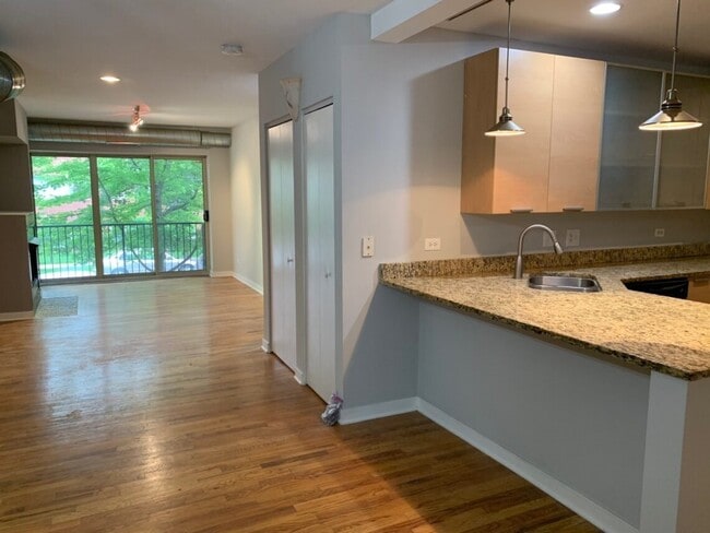 Photo - 7508 N Damen Ave Unit 3