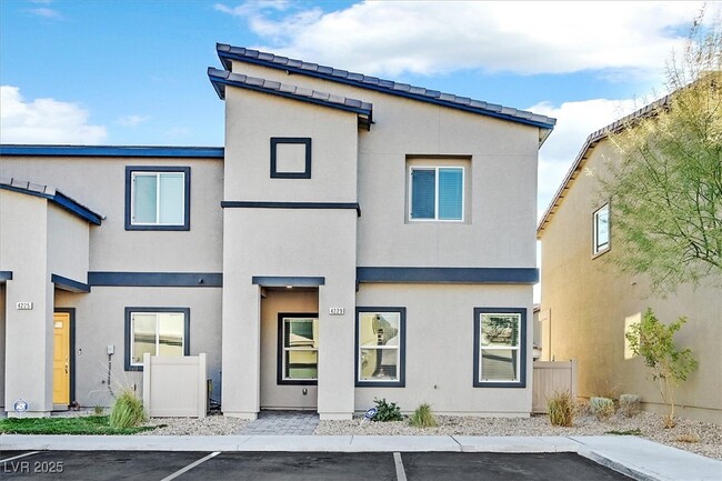 Photo - 4229 Lunar Cyn Ave Townhome