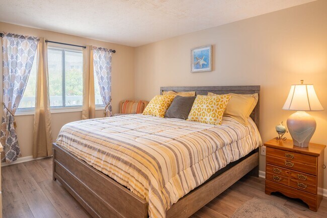 Photo - FURNISHED OFF-SEASON MONTHLY RENTAL - AVAI... Unidad Ocean Dunes 2303A