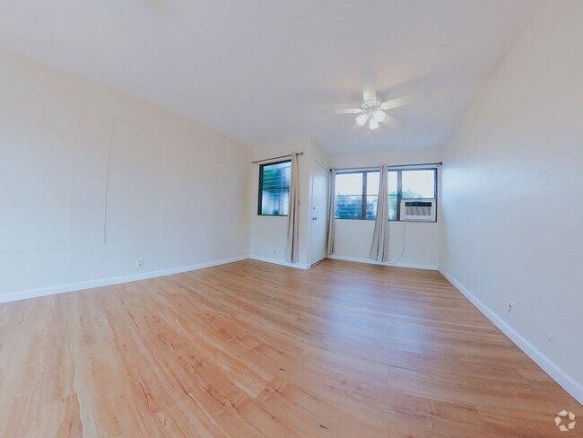 Building Photo - Aiea - 3 bedroom/2.5 bathroom townhouse wi...