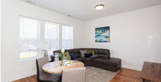 Photo - Portage Park Theater Apartments