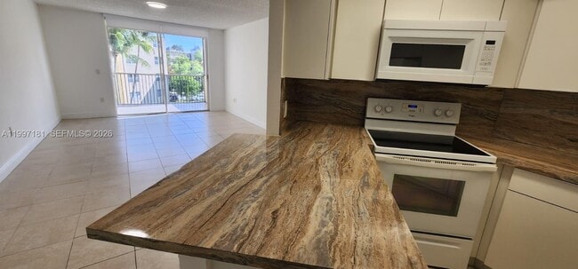 Photo - 8255 Lake Dr Unit 405