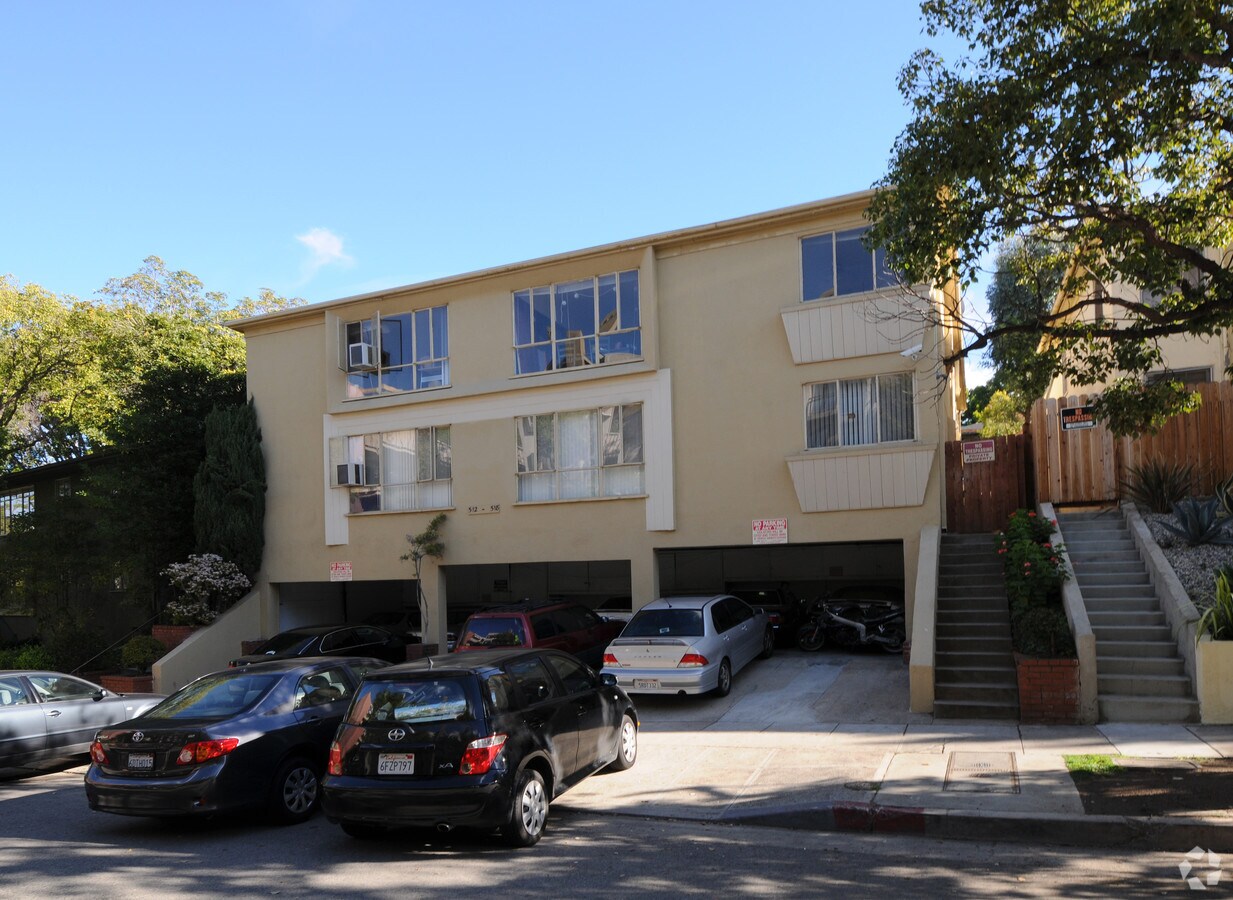 Photo - 512 Midvale Ave Apartments