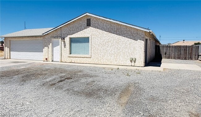 Photo - 1820 Galaxy St
