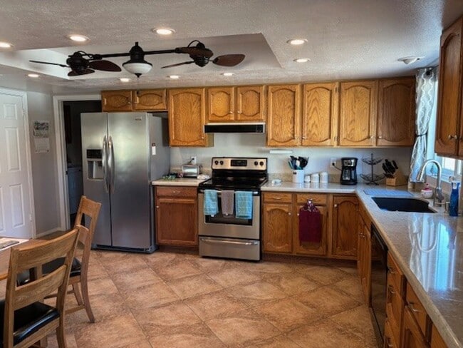 Photo - Lovely Updated 2bed/2bath Home in desert landscape of 45+ Active Adult Community of Leisure World...