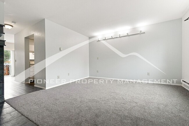 Photo - 7885 Barbara Ann Dr