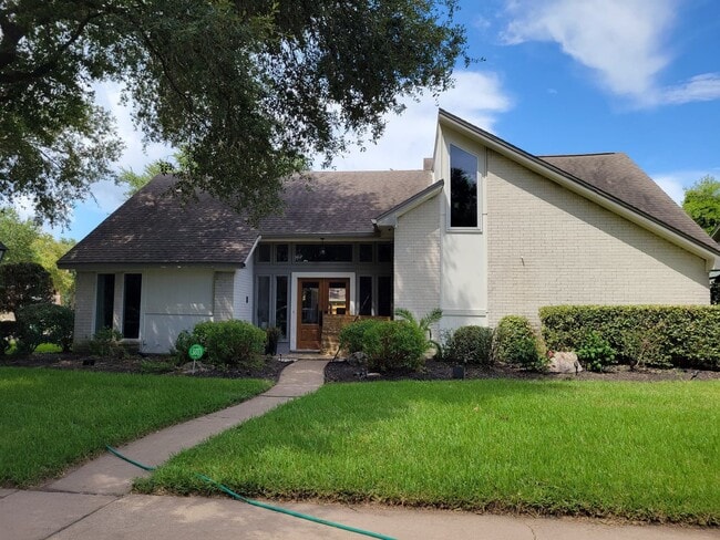 Photo - 12403 Tottenham Dr