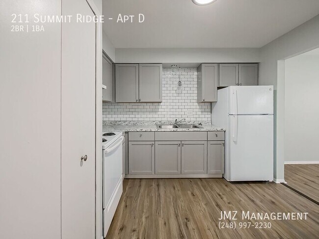 Photo - 211 Summit Ridge-Apt D Unit Apt D