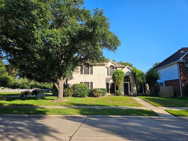 Building Photo - 8807 Vista Springs Dr