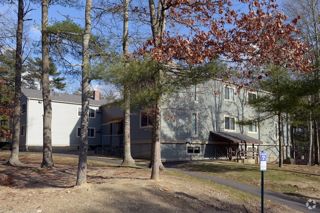Photo - Middlebury Arms
