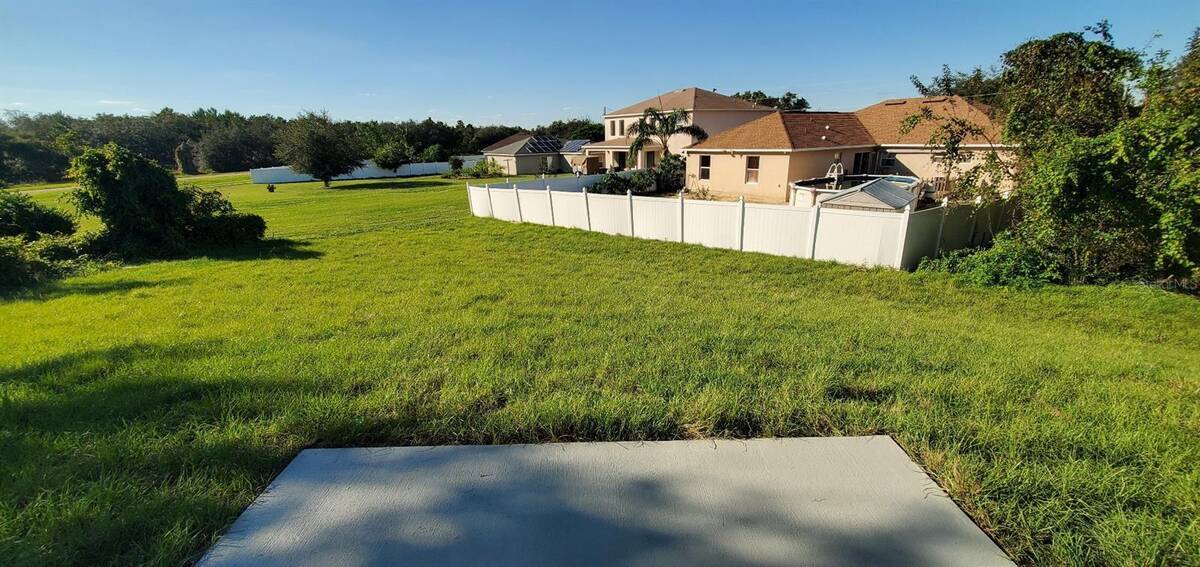 Photo - 1811 Don Way