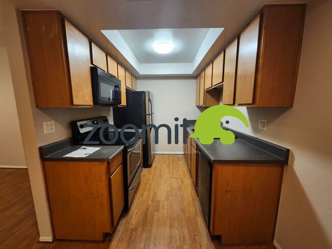 Photo - Cute 2 bedroom 2 bath condo in gated community