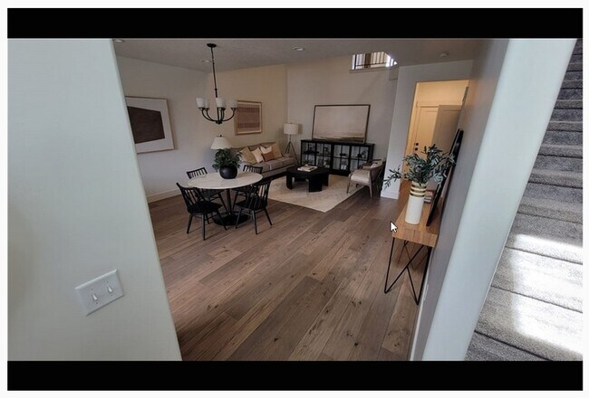 Photo - 1460 North St