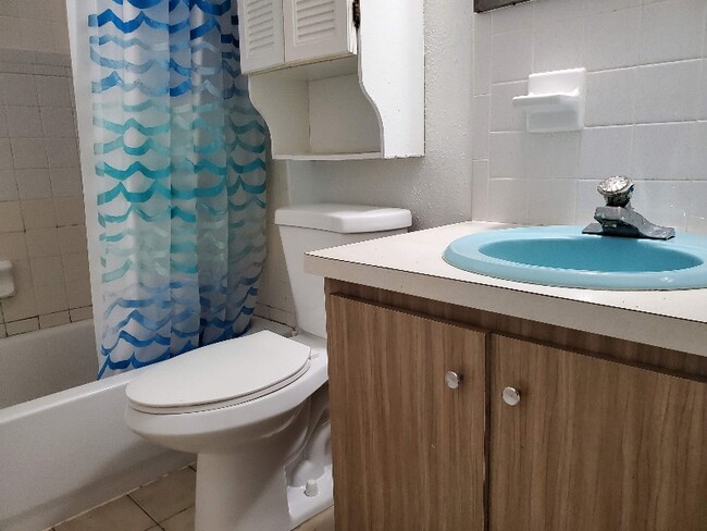 Photo - 820 Pineland Ave