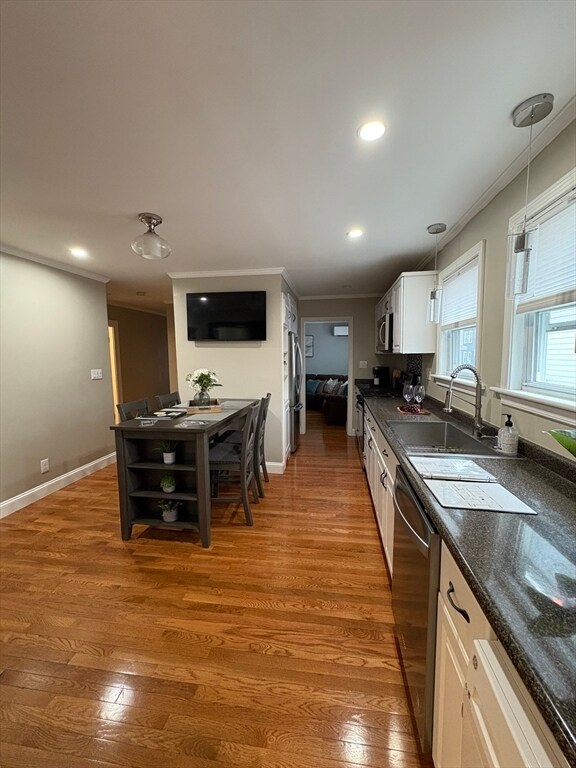 Photo - 62 Governor Winthrop Rd Unit 1##