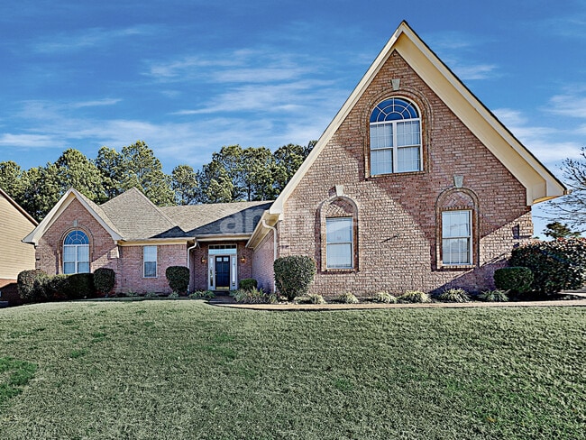 Building Photo - 4946 Rivercrest Ln Rental