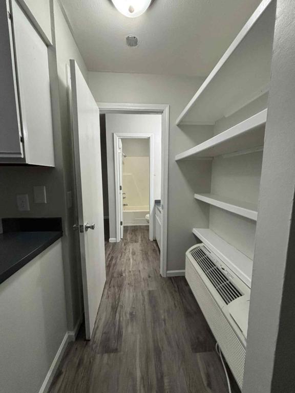 Photo - 1612 Tippecanoe Dr