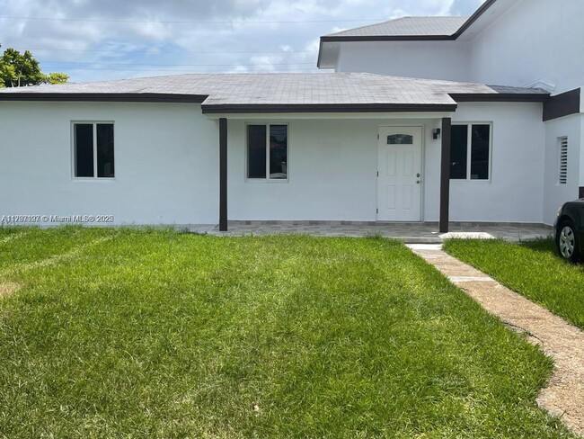 Photo - 7400 SW 39th St Apartamento Unidad 1
