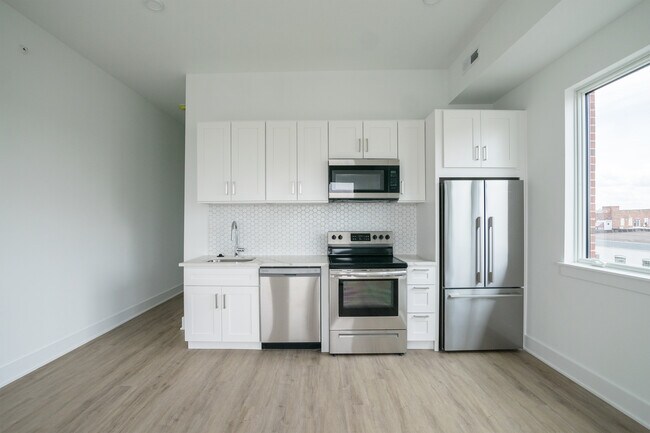 Photo - 2235 Washington Ave