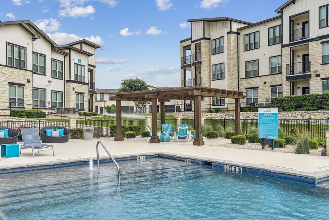 Enclave Falcon Pointe apartments — community photo