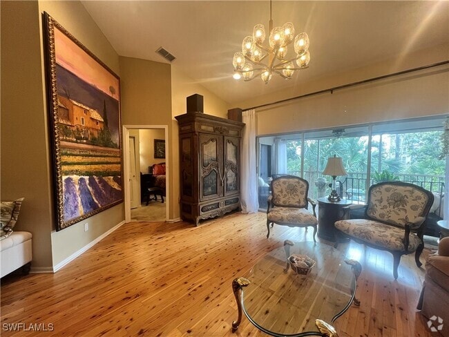 Building Photo - 3735 Fieldstone Blvd Unit 9 Rental