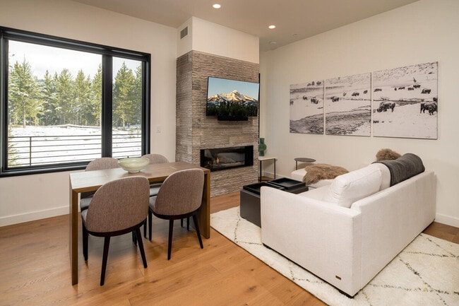 Photo - 4 Boathouse Way Unit ID1255704P