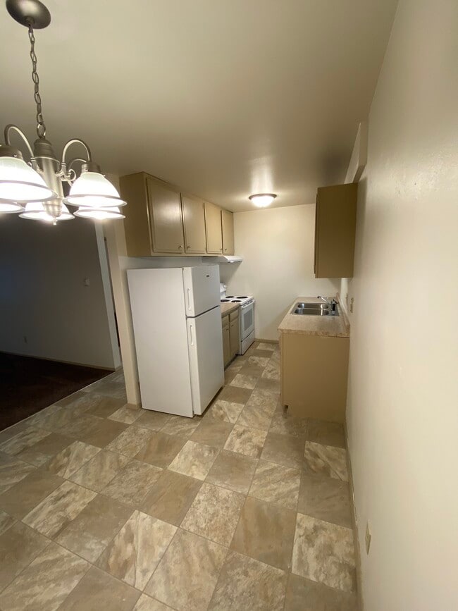 Photo - Driscoll Apartments