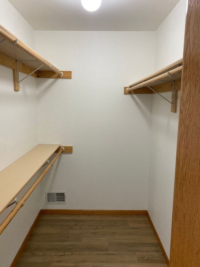 Beautiful 3 Bedroom Single Family Home in Rental House Rental in