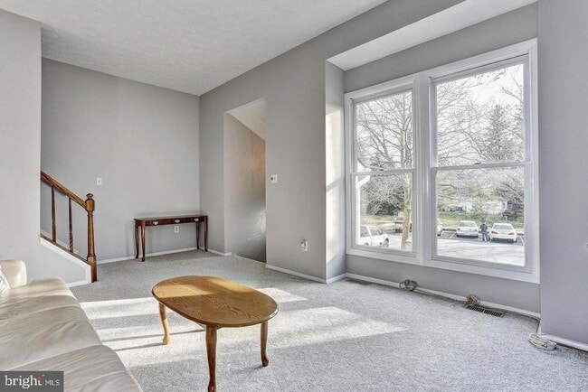 Photo - 3816 Bonnybridge Pl