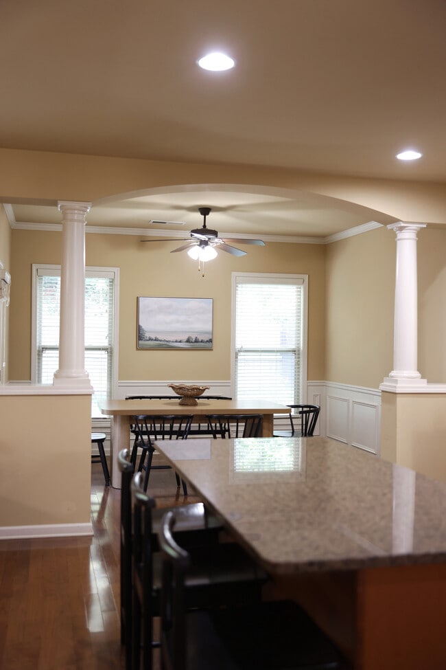 Photo - 3543 Archgate Ct