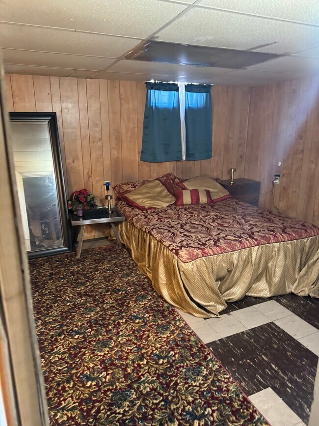 3435 Park Row Dr House House Rental in Shively, KY