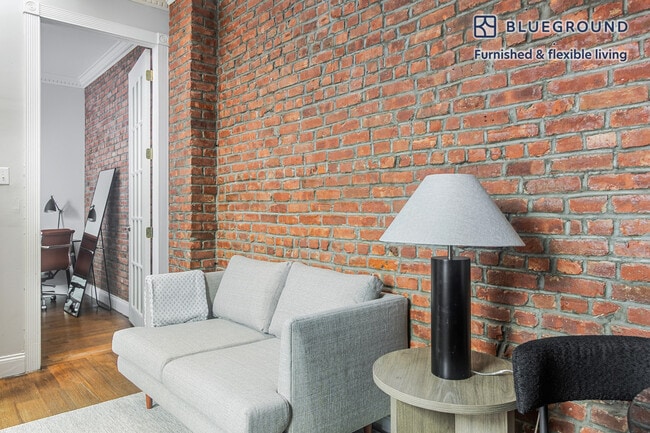 Photo - 20 Prince St Unit FL6-ID1946