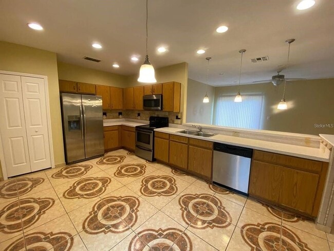 Photo - 35 Coventry Ct