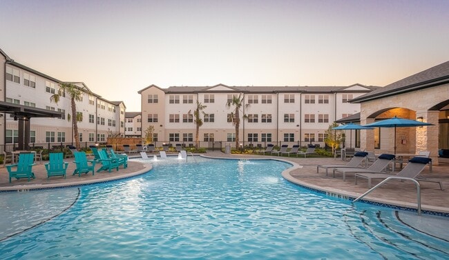 Building Photo - The Standard at Copperfield Rental