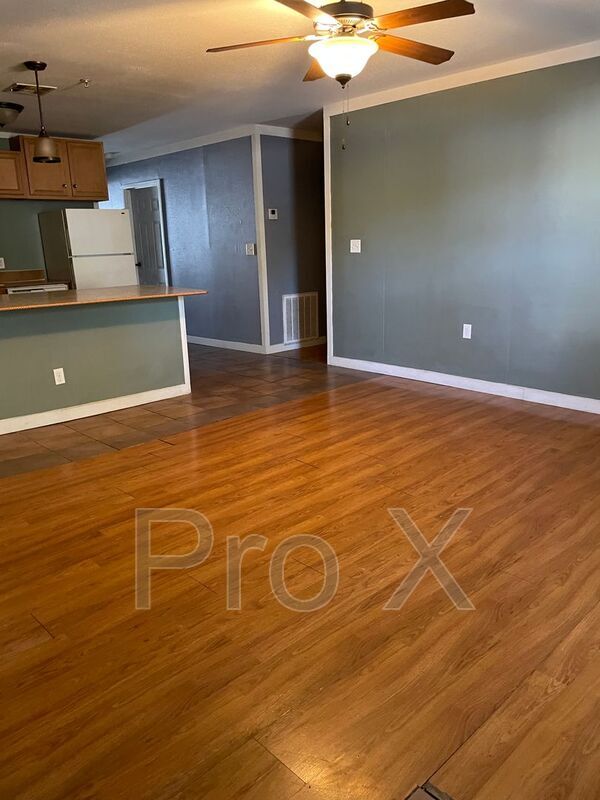 Photo - 901 S Sergeant Ave Unit Apt C